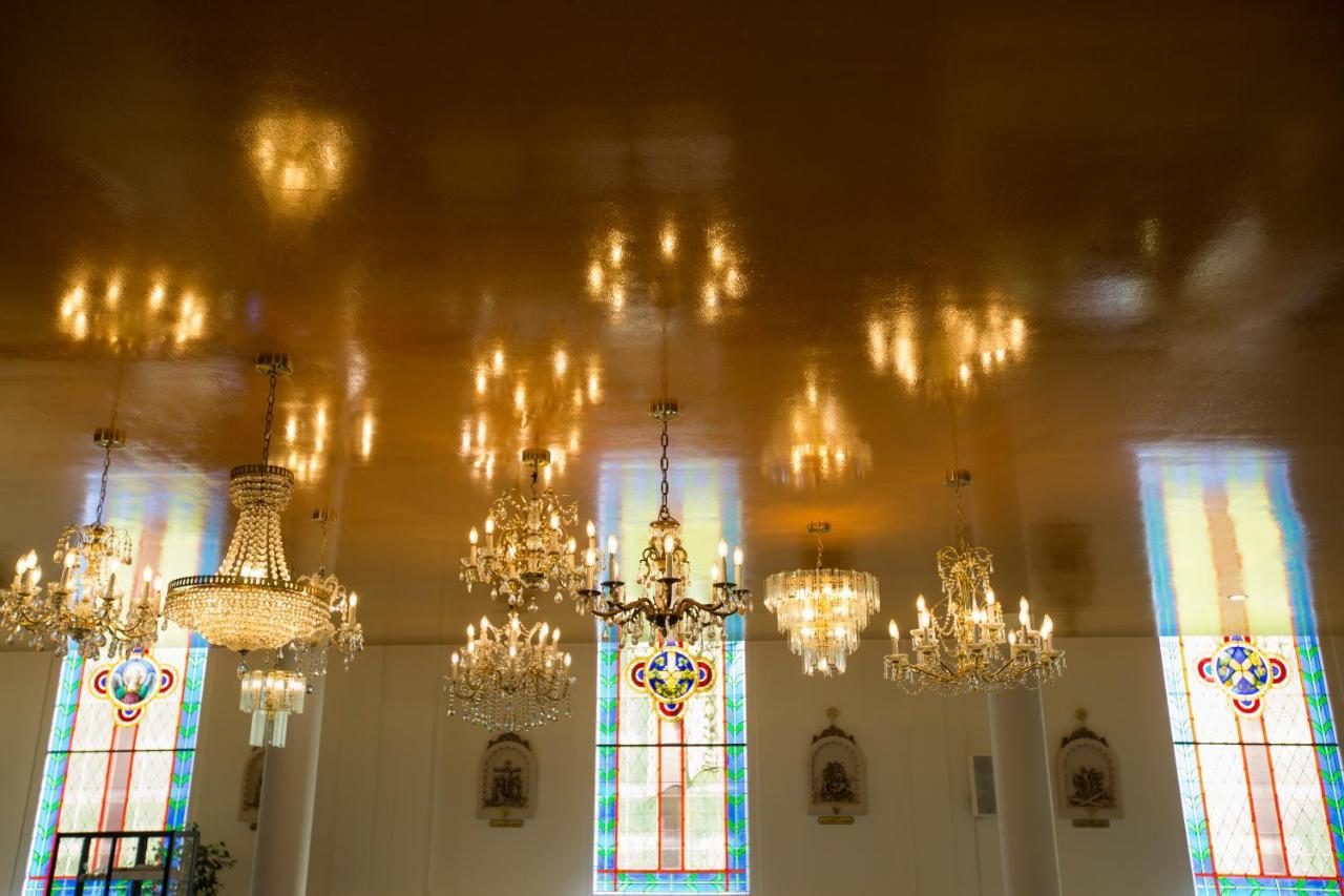 Le Saint-Creme Hotel Alma Bagian luar foto